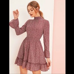 Floral Print Bell Sleeve Layered Down Dress new M
